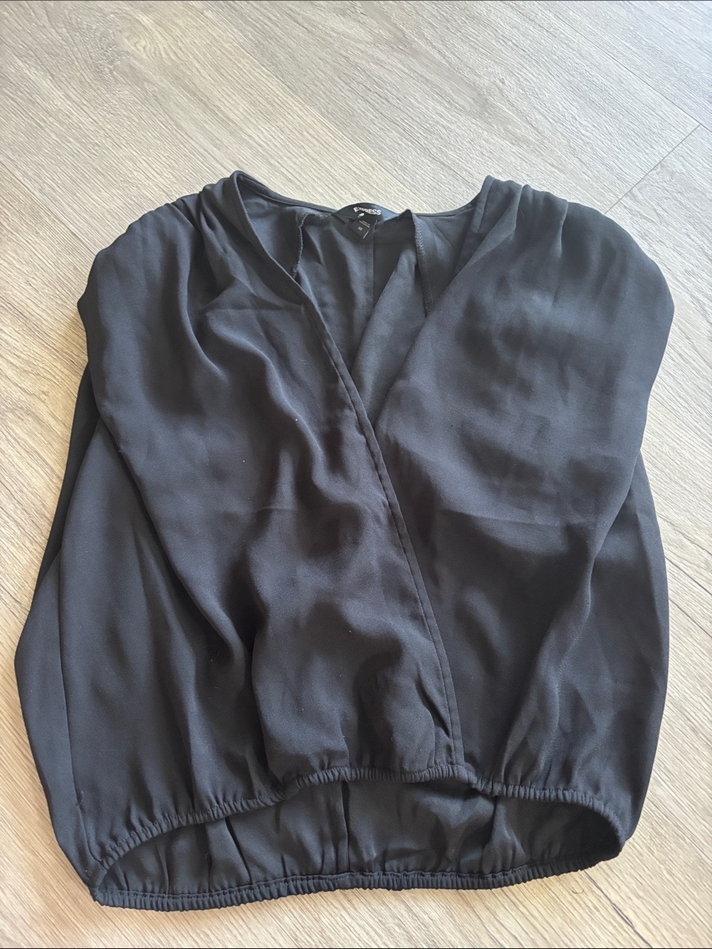 Express Black V-Neck Blouson Top